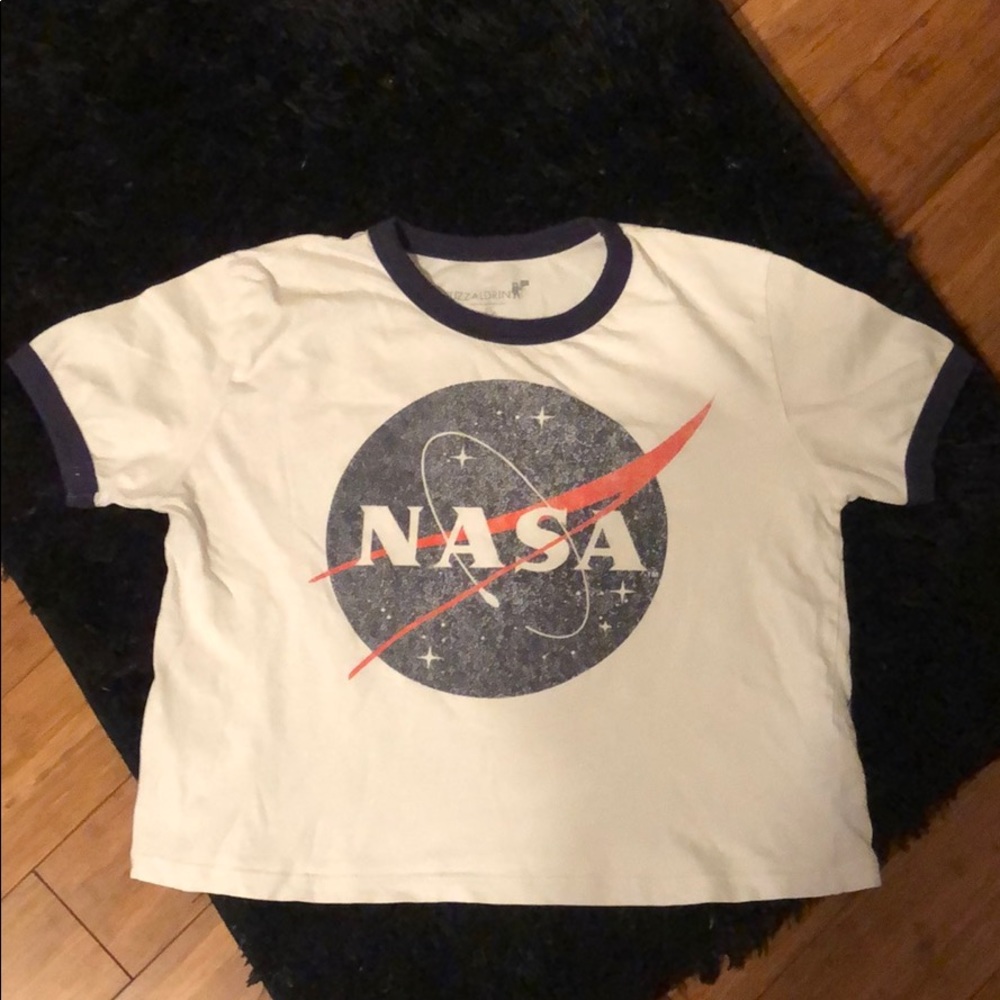 Junior’s NASA Graphic Crop Top